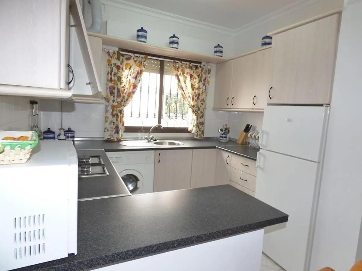 Apartment - 3 Bedrooms With Wifi - 2479 Conil De La Frontera